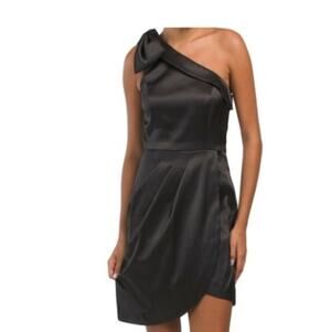 Aidan by Adrianna Papell Black Short Mini Cocktail Dress Sz 12 One Shoulder $195